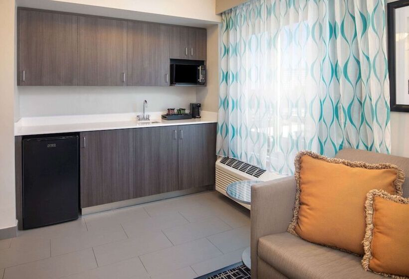 Номер Deluxe Адаптированный для Инвалидов, La Quinta By Wyndham Atlanta Airport North