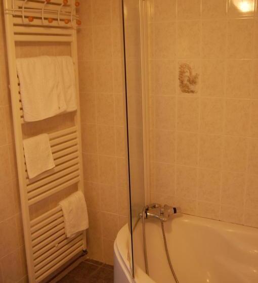 패밀리 룸, La Vieille Auberge