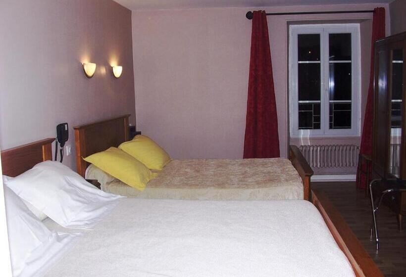 스탠다드 트리플 룸, La Vieille Auberge