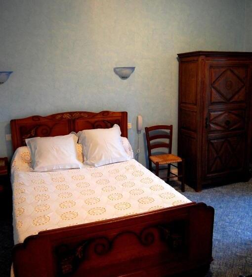 Семейный Номер, La Vieille Auberge