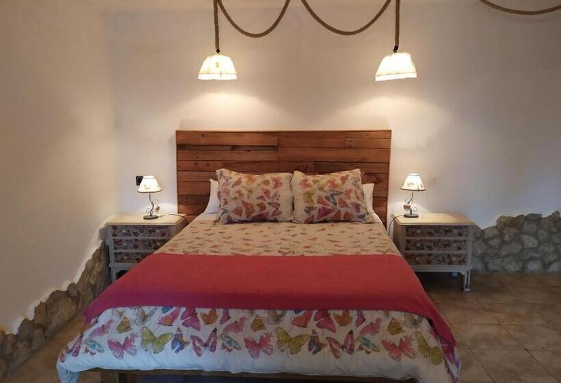 Номер Стандарт Вид на Сад, Mirador Las Grullas