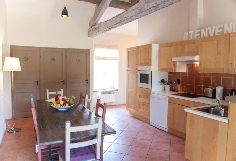 منزل 3 غرف نوم, Château La Villatade