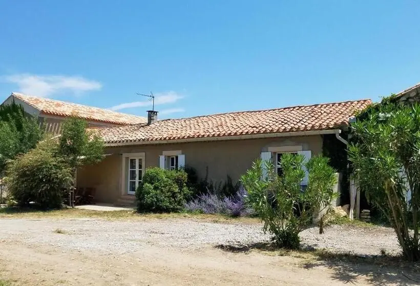 ３ベッドルームハウス, Château La Villatade