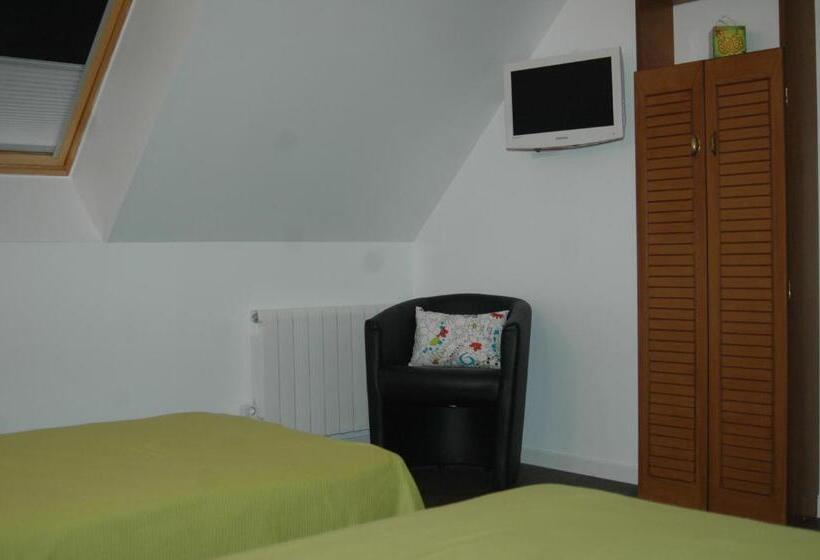 スタンダード4人部屋, Croissant De Lune