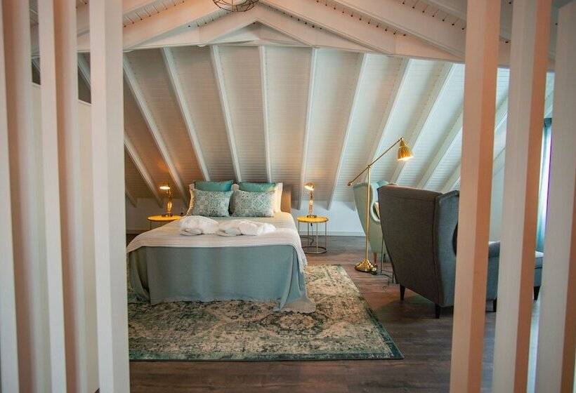 스탠다드 스튜디오, My Bed In Pico