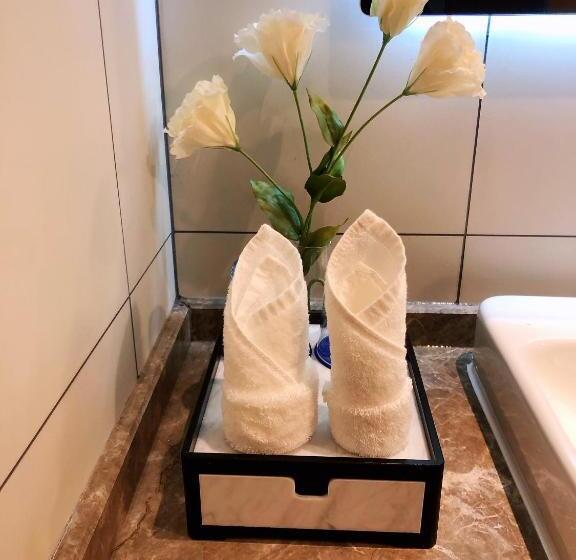 스탠다드 룸 더블 침대 2개, Holiday Inn Express Liaocheng Chiping, An Ihg