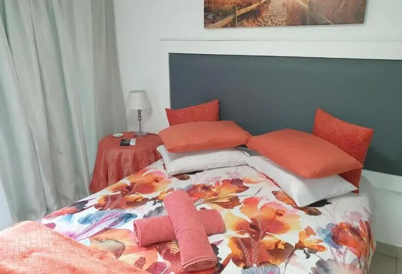 デラックスルーム, The Haven: Make Our Home Your Home