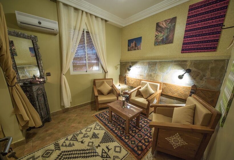 סוויטה משפחתית 2 חדרי שינה, Tin Joseph