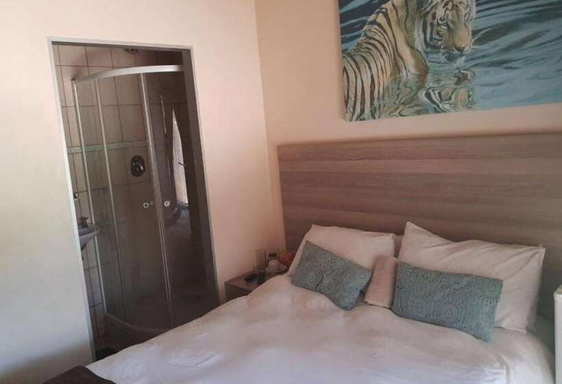 Номер Стандарт, Lauren Palace Guest House