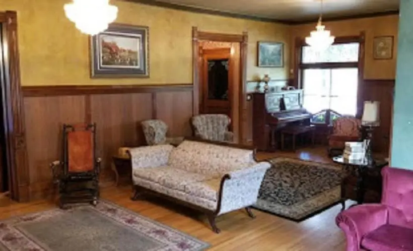 اتاق استاندارد, Historic Victorian Inn