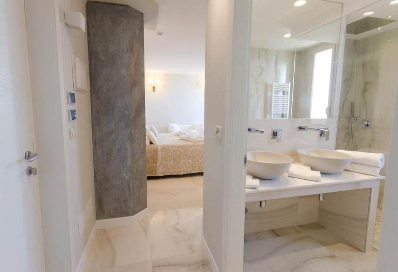 غرفة قياسية, Cervia