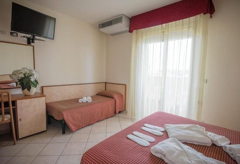 Triple Room Sea View, Cervia