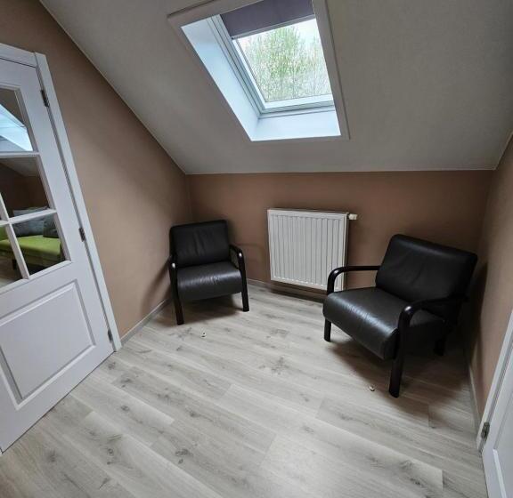 침실 3개 주택, B&b Hoeve De Brieser
