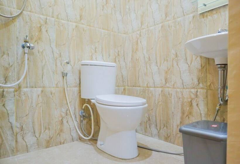 اتاق لوکس, Oyo 2741 Kr Bulan