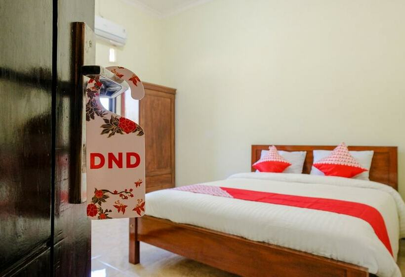 اتاق لوکس, Oyo 2570 Griya Kinanthi Family