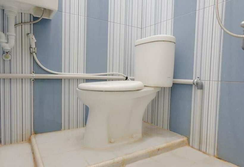 اتاق لوکس, Oyo 2570 Griya Kinanthi Family