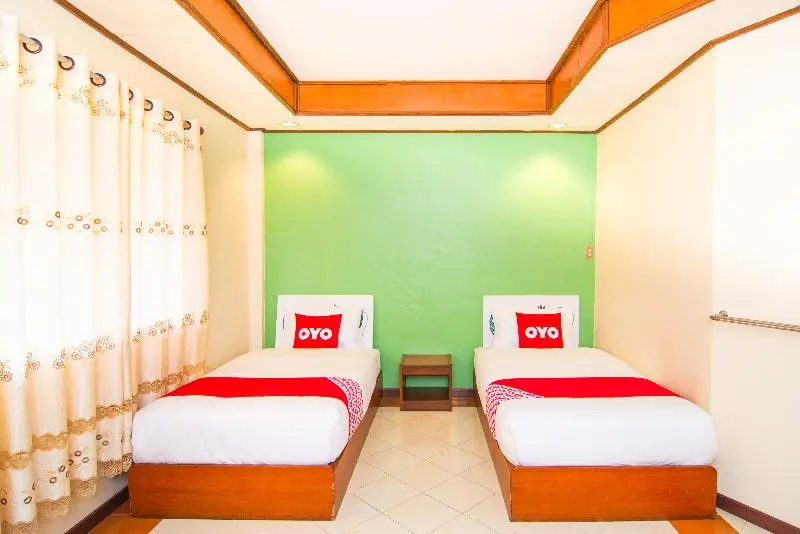 اتاق سوپریور, Oyo Phasuk