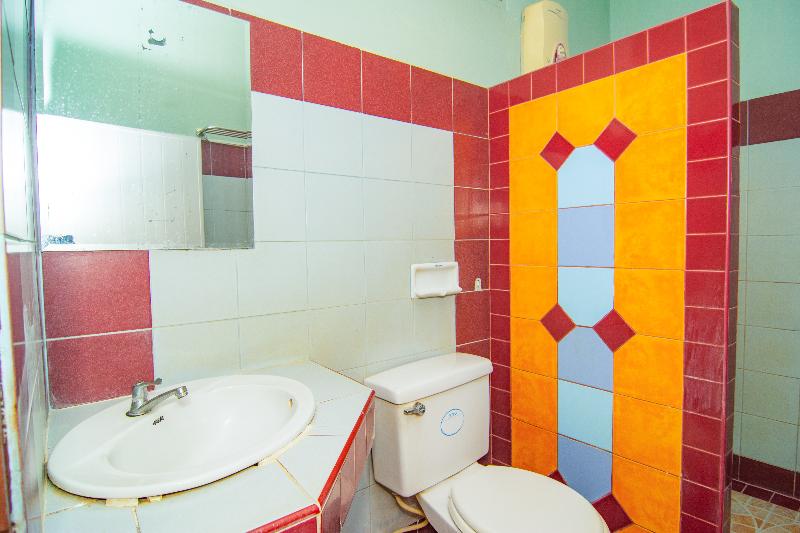 Quarto superior, Oyo Phasuk