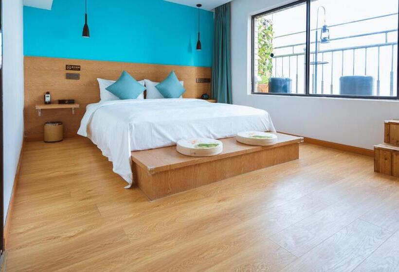 اتاق لوکس با بالکن, Yunqi River View Terrace