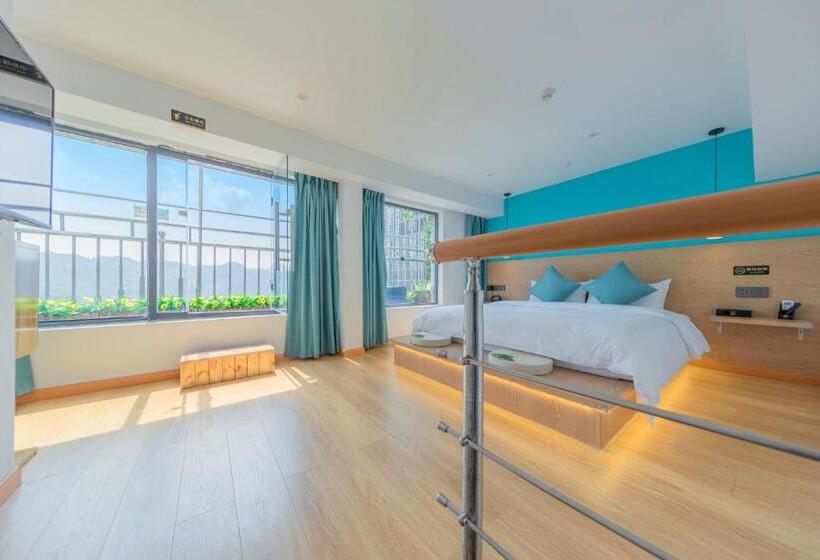 اتاق لوکس با بالکن, Yunqi River View Terrace