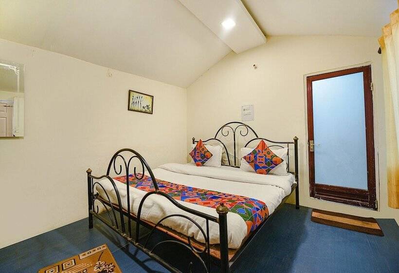 اتاق لوکس, Fabexpress 180 Degree Resort