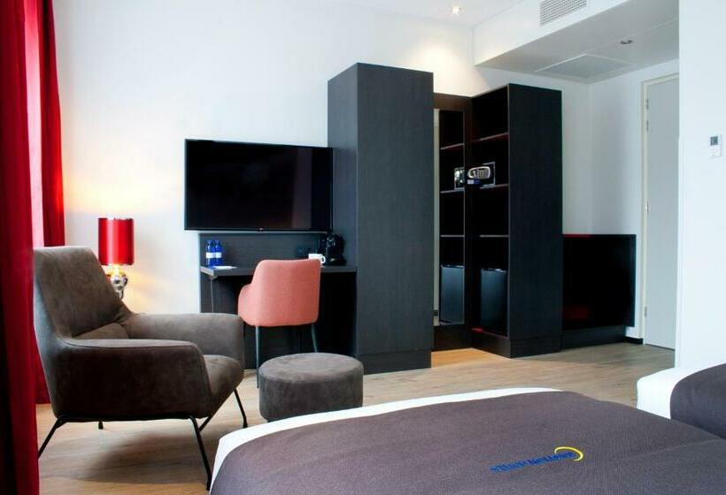 디럭스 룸, Bastion Hotel Arnhem