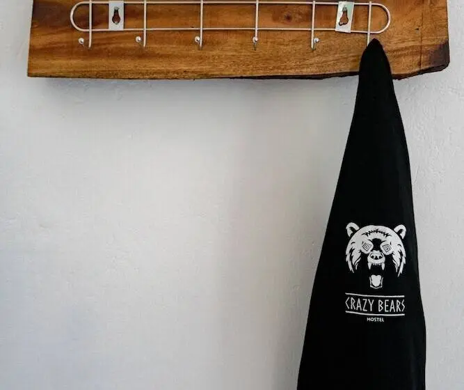 اتاق استاندارد, Crazy Bears Hostel