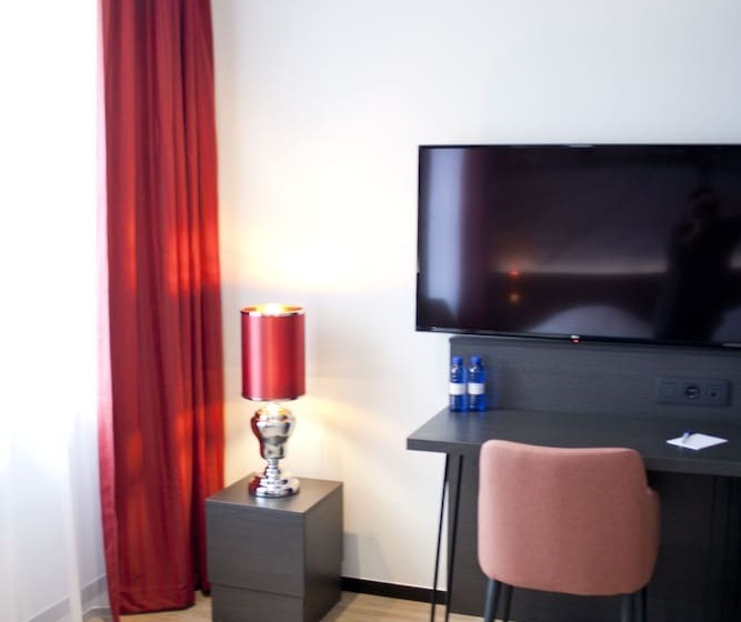 디럭스 룸, Bastion Hotel Arnhem