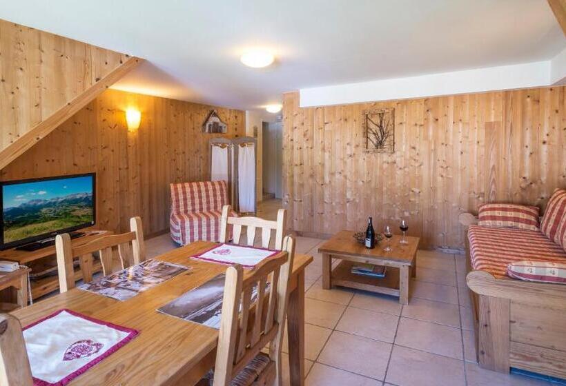 Люкс, Hôtel Restaurant Les Tilleuls