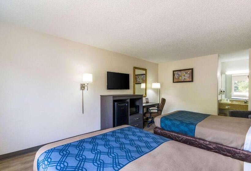 Номер Стандарт 2 Двуспальные Кровати, Econo Lodge Little Creek
