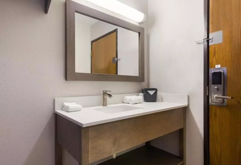 デラックスルーム, Red Roof Inn Lawrenceburg