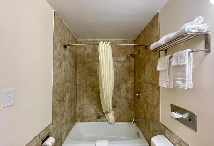 标准间, Roswell Inn