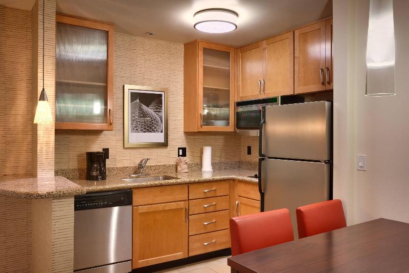 Студио Стандарт Кровать Кинг, Residence Inn Salt Lake City Sandy