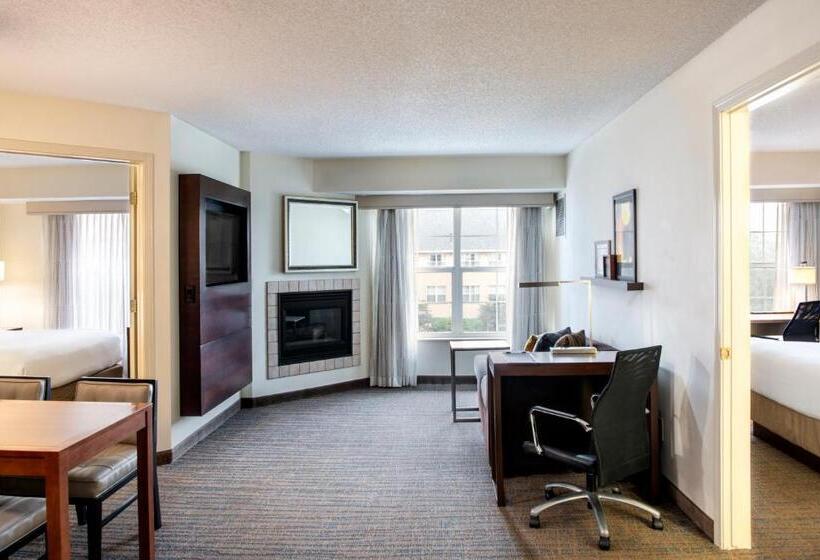 Люкс 2 Спальни, Residence Inn Cincinnati Airport