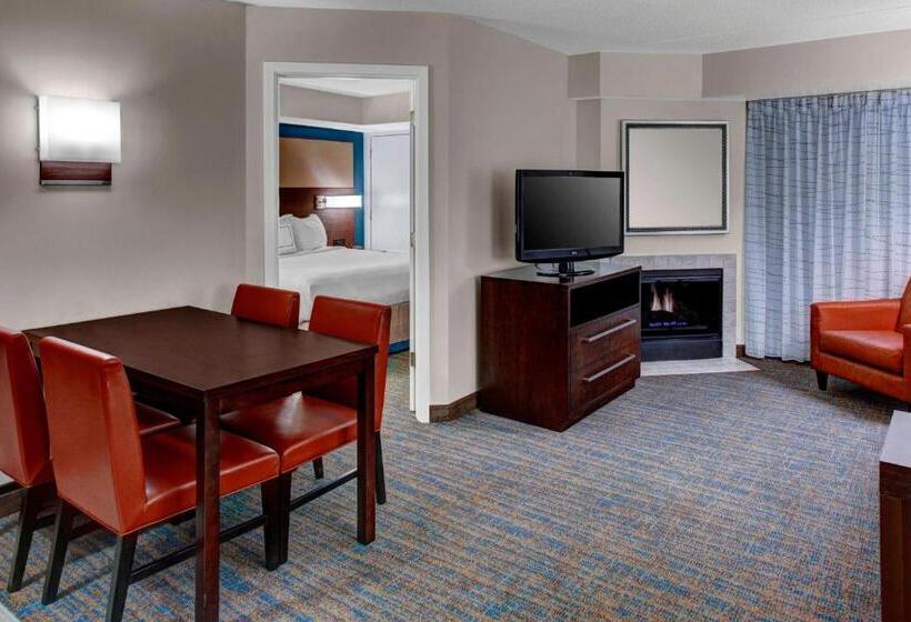 스위트 킹사이즈 침대, Residence Inn By Marriott Cleveland Beachwood