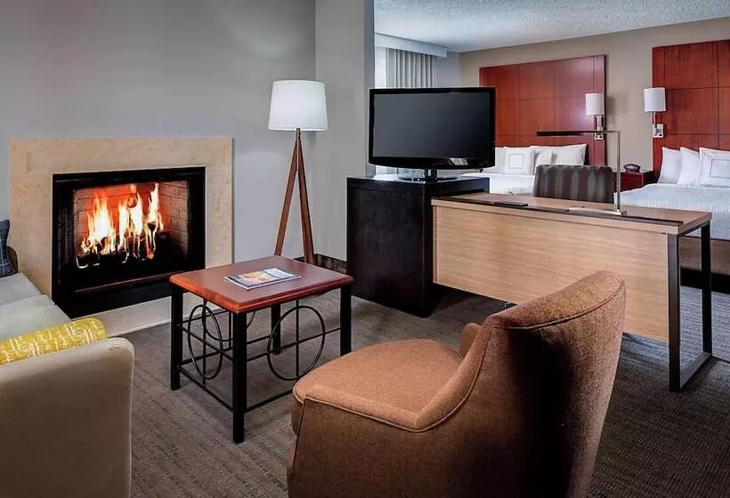 استودیوی استاندارد, Residence Inn Dallas Las Colinas