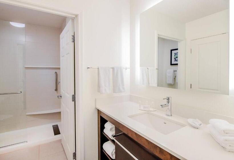 带大床的标准工作室, Residence Inn By Marriott Jacksonville Butler Boulevard