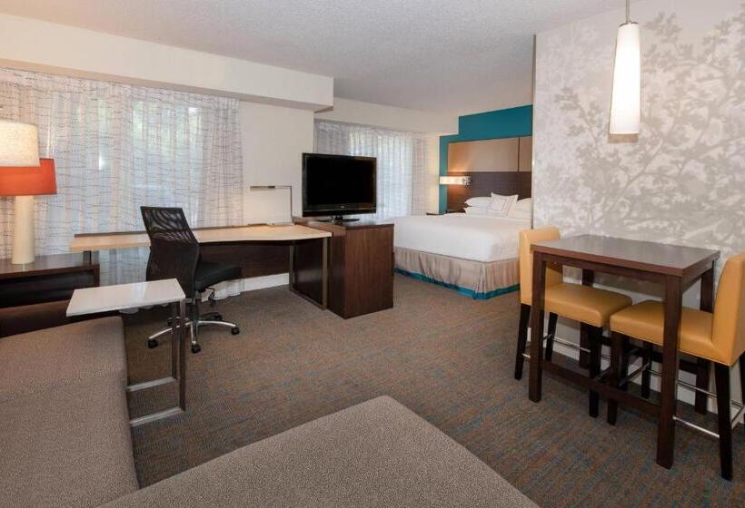 带大床的标准工作室, Residence Inn By Marriott Jacksonville Butler Boulevard