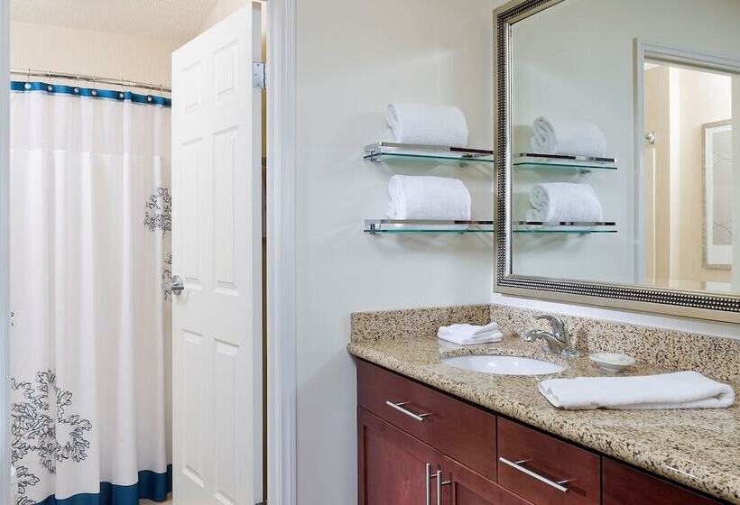 带2个卧室的套房, Residence Inn Madison East