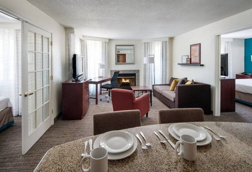 Люкс 2 Спальни, Residence Inn Pleasant Hill Concord