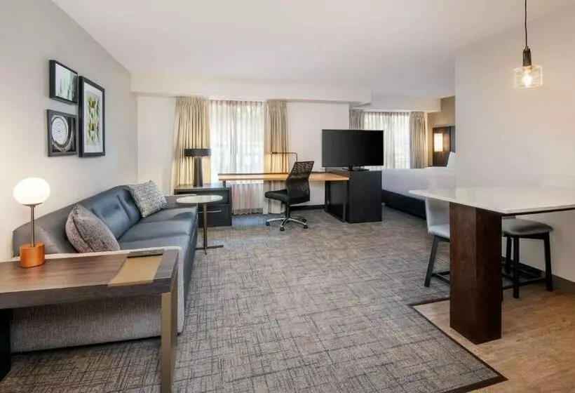 スタンダードスタジオ, Sonesta Es Suites Atlanta Kennesaw Town Center