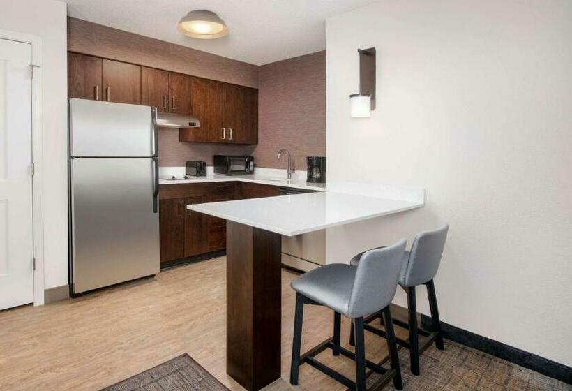 스탠다드 스튜디오, Sonesta Es Suites Atlanta Kennesaw Town Center