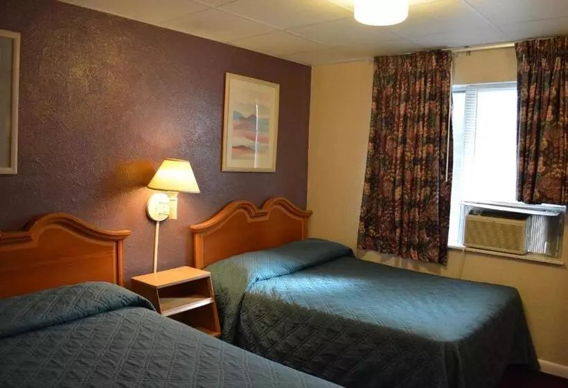 ２ベッドルームアパートメント, Royal Court Motel
