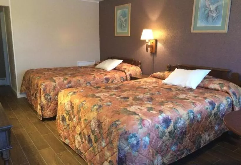 デラックスルーム, Royal Court Motel