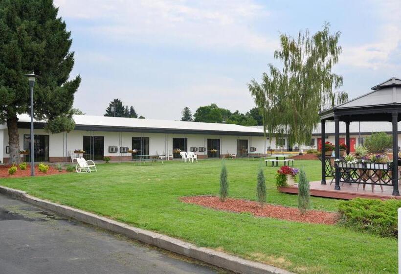 Трехместный Номер Deluxe, Sapphire Motel Midtown Bozeman