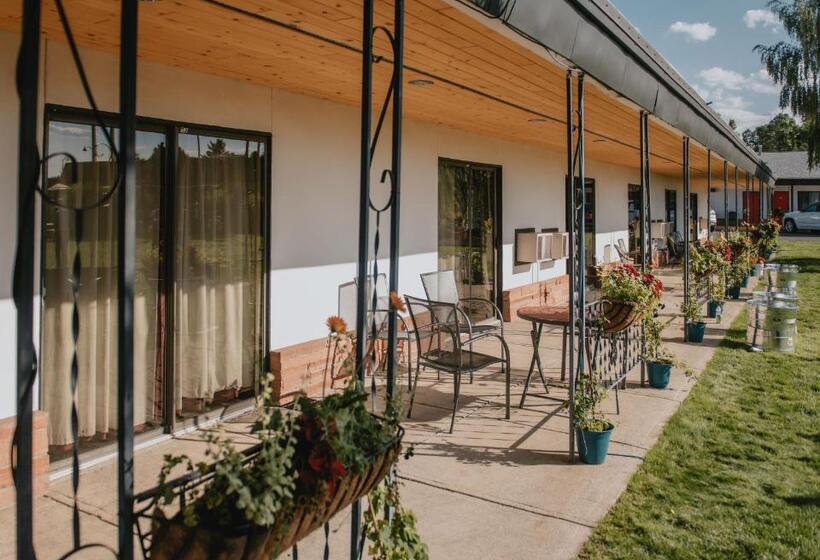 اتاق لوکس, Sapphire Motel Midtown Bozeman