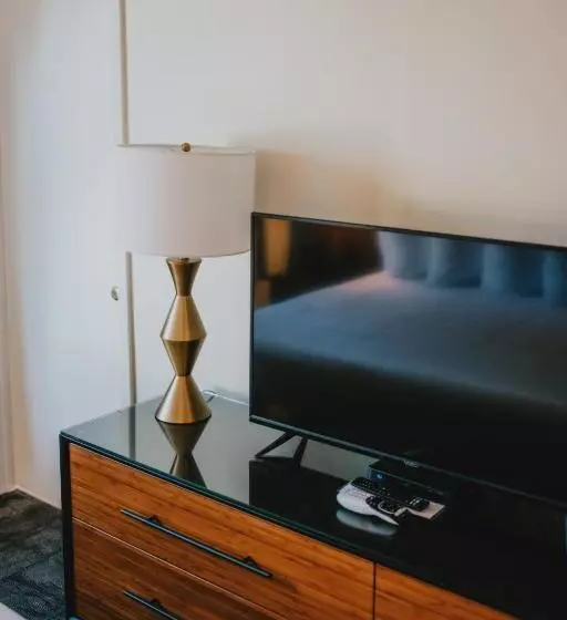 اتاق استاندارد با تخت بزرگ, Sapphire Motel Midtown Bozeman