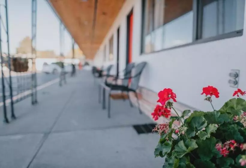 اتاق کلاسیک سه تخته, Sapphire Motel Midtown Bozeman