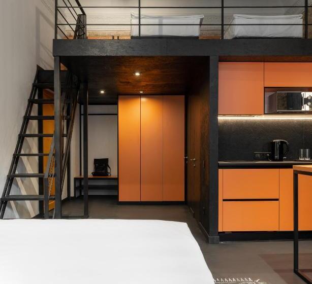 Camera Familiare Deluxe, Globe Runner Hotel & Hostel