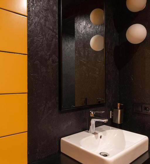 Camera Familiare, Globe Runner Hotel & Hostel